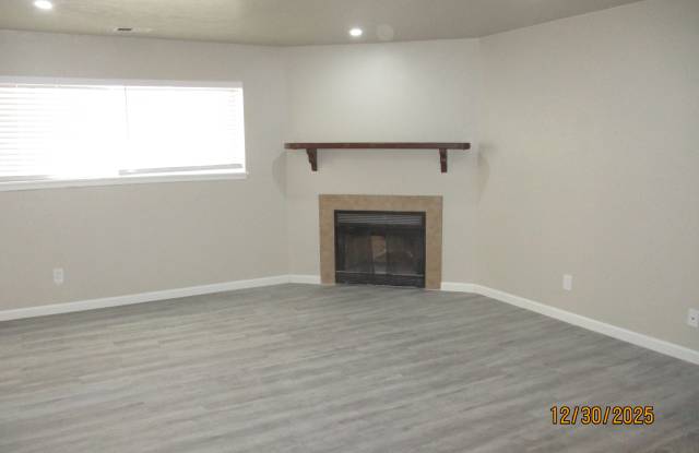 3861 Montgomery Boulevard NE - 1Unit 1401