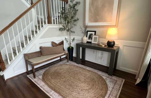 Executive Housing for Rent: 2 Bedroom, 2.5 Bath with Loft
