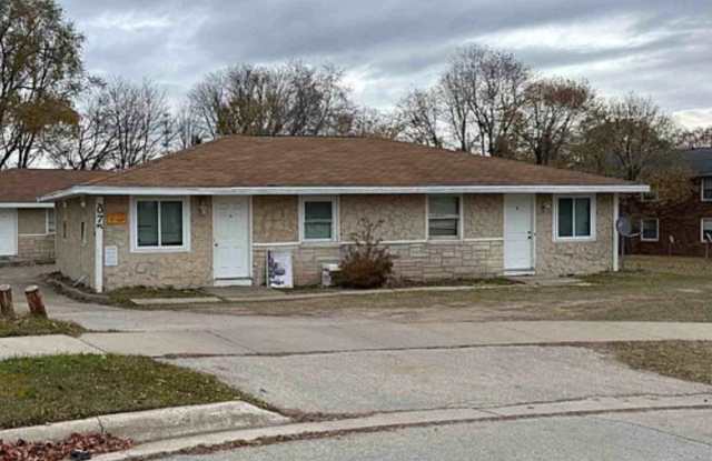 Photo of 2075 Imperial Lane - B