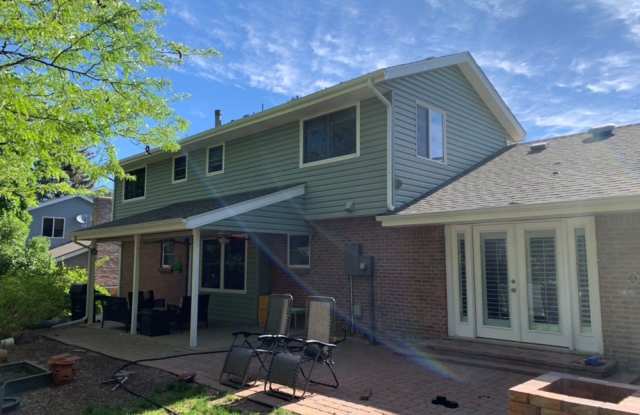 3004 East Phillips Drive