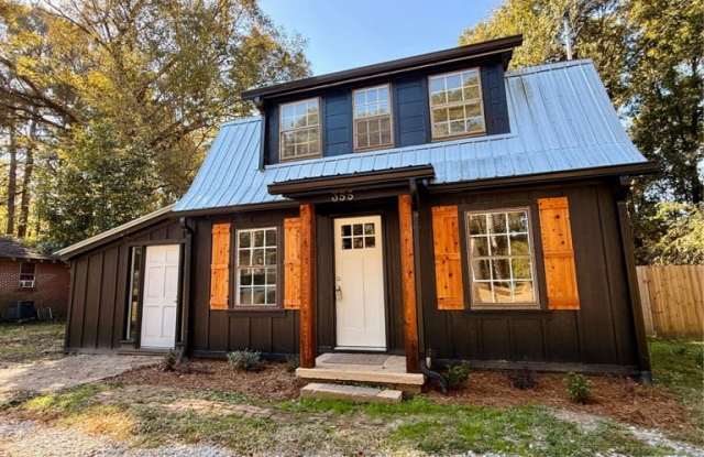 355 Rankin Boulevard