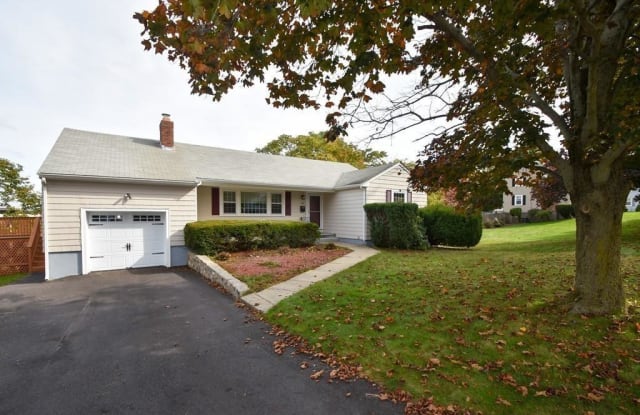 190 Hunting Rd - 190 Hunting Road, Needham, MA 02494