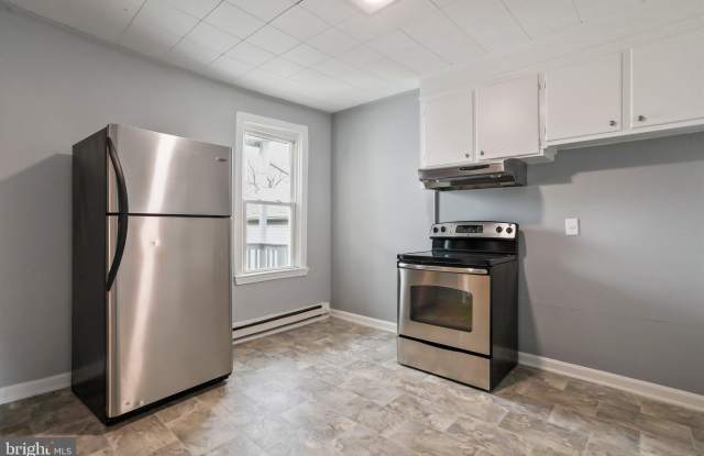 655 S POTOMAC Street unit: 3