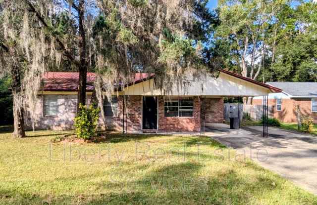 820 Kelly Dr