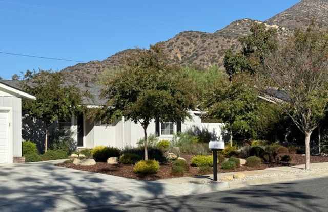 Prime Ojai Location!