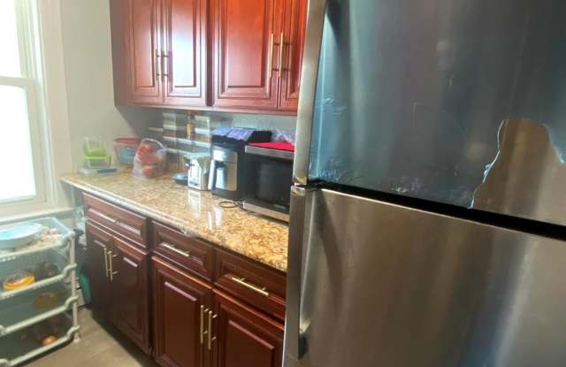 107-02 Pinegrove Street unit: 2Nd Floor