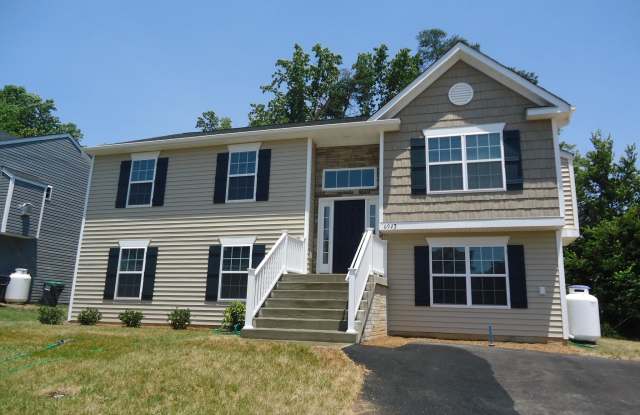 6923 LUNETTE LANE - 6923 Lunette Lane, Spotsylvania Courthouse, VA 22553