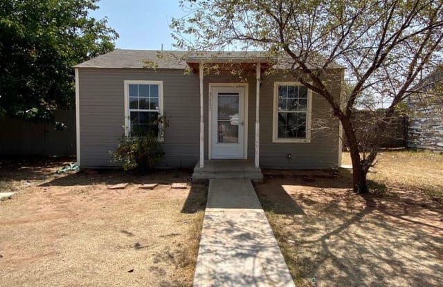 3207 Colgate St - 3207 Colgate Street, Lubbock, TX 79415