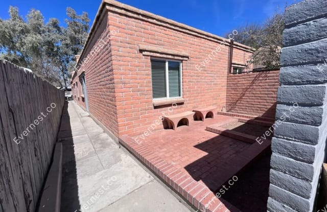 4075 E. Lee Street - 4075 East Lee Street, Tucson, AZ 85712