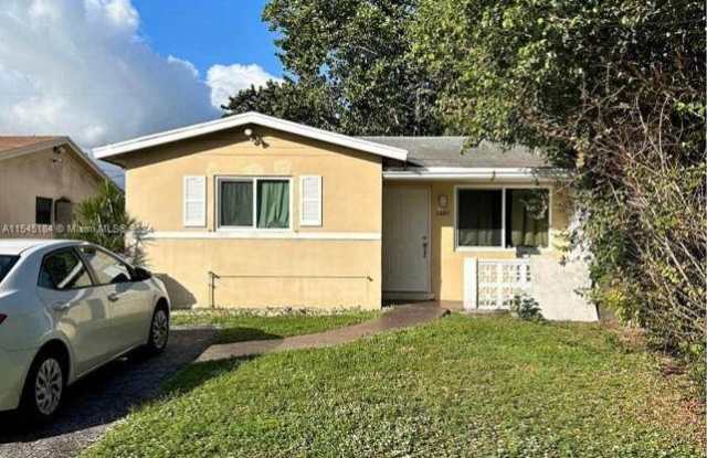 1321 NW 58th Ave - 1321 Northwest 58th Avenue, Lauderhill, FL 33313