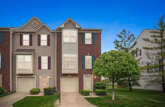 36330 DOMINION Circle