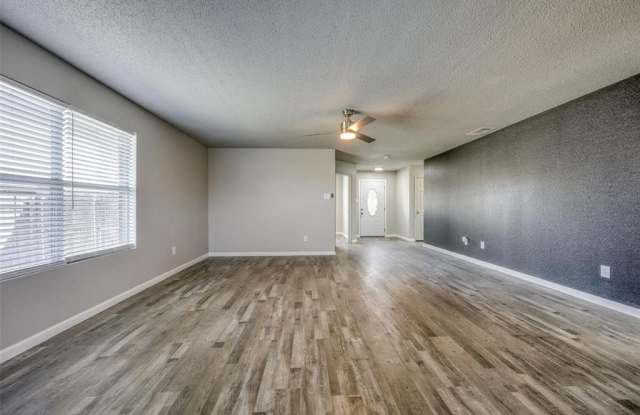 121 Thoroughbred Drive