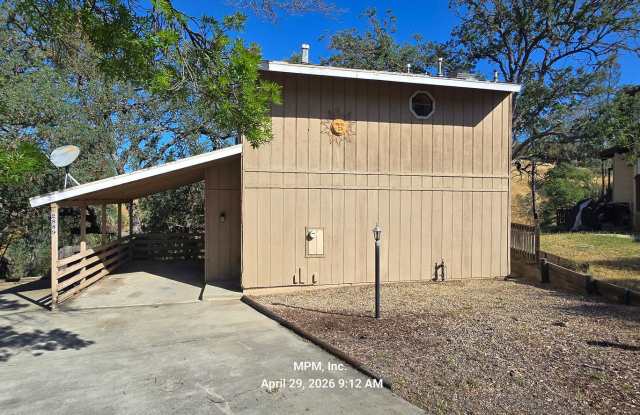 2 bedroom 1 bath home in Heritage Ranch