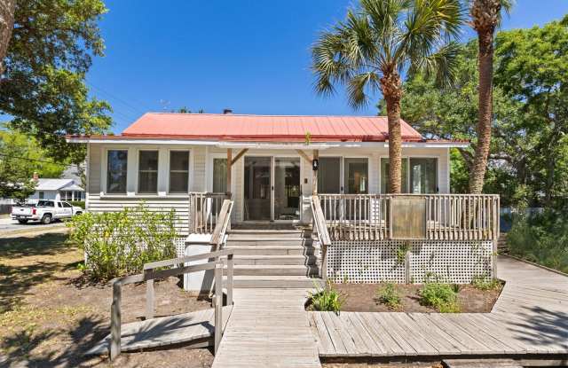 Sullivans Island Historic Charmer