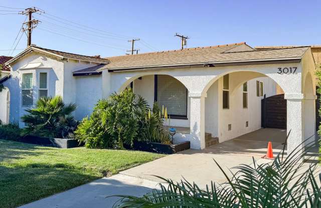 Gorgeous 3 Bedroom 2 Bath Updated House for Lease Near SoFi!