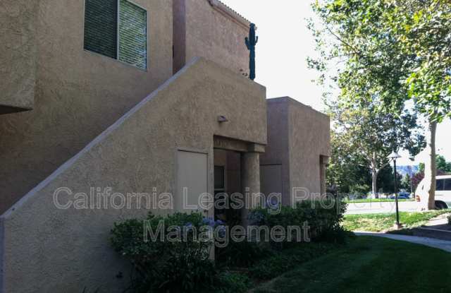 24401 Valle Del Oro