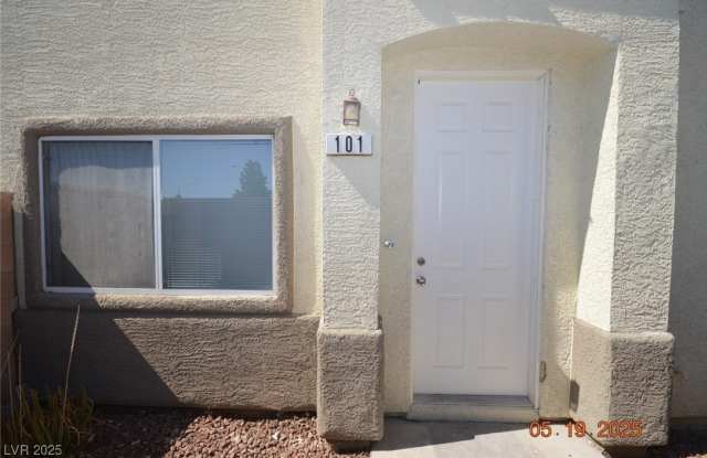 6321 Desert Leaf Street