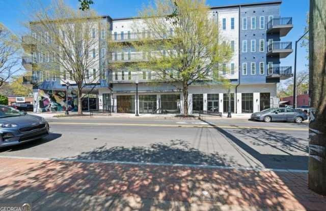 456 Flat Shoals AVE SE 205