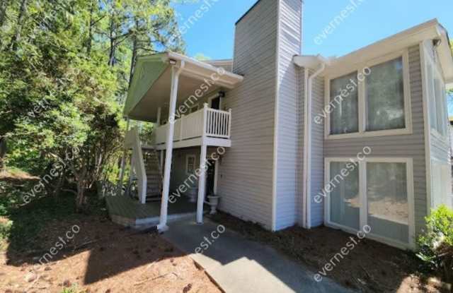 1804 Augusta Dr - 1804 Augusta Drive, Marietta, GA 30067