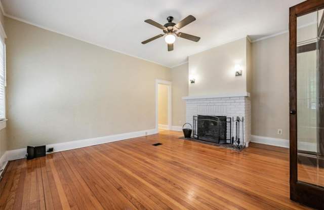 1000 E CRENSHAW STREET