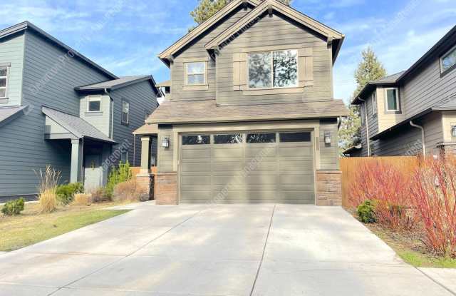 Photo of Modern home with fenced private yard in a great neighborhood!