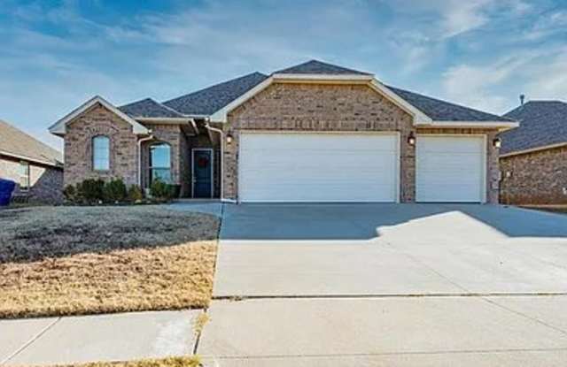 Photo of 1221 Pebble Pond Dr