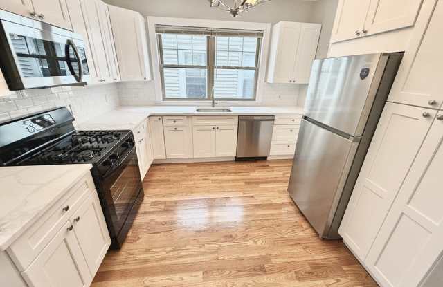 184 Boston St unit: 2