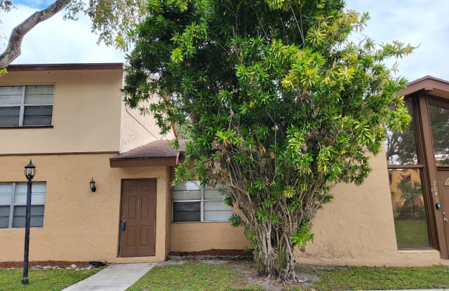 7043 W Sunrise Boulevard - 7043 W Sunrise Blvd, Plantation, FL 33313