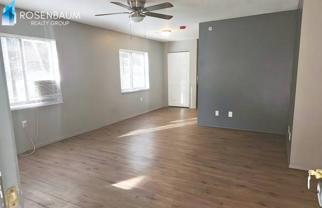 Beautifully charming 2‑bedrooms, 1-bath downstairs apartment in Prescott!