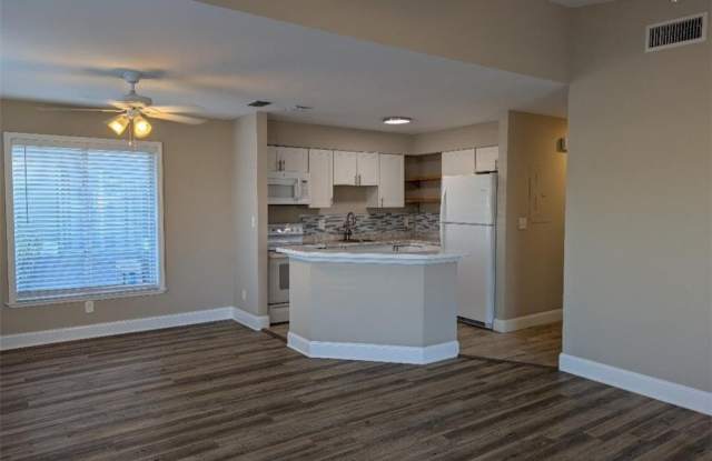 Photo of 214 Hancock Bridge Parkway unit: 1