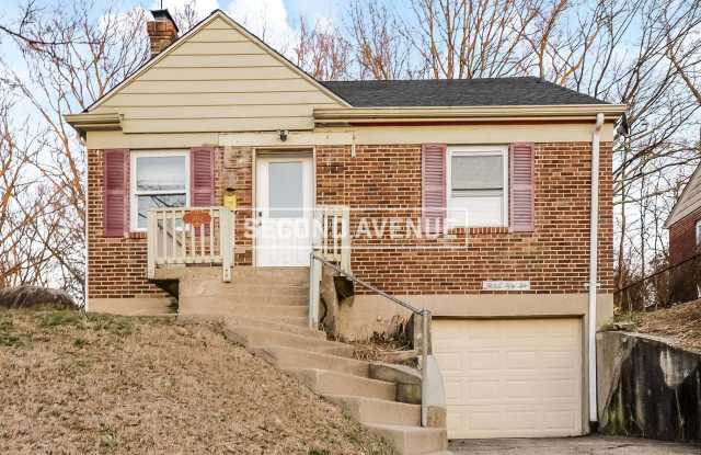 3052 Worthington Ave - 3052 Worthington Avenue, Cincinnati, OH 45211