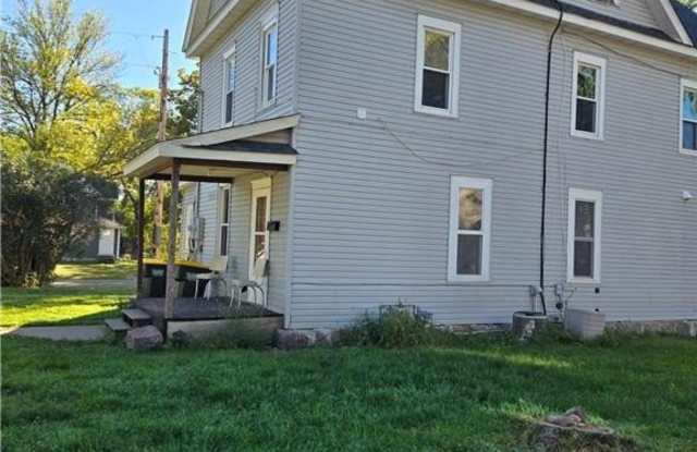 Photo of 200 W Atlantic Avenue