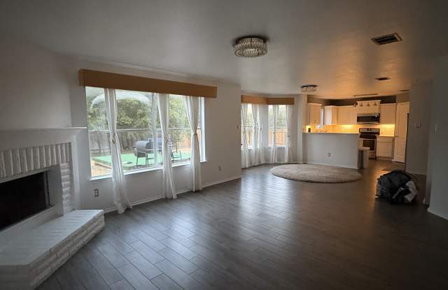 2014 Charlotte Way