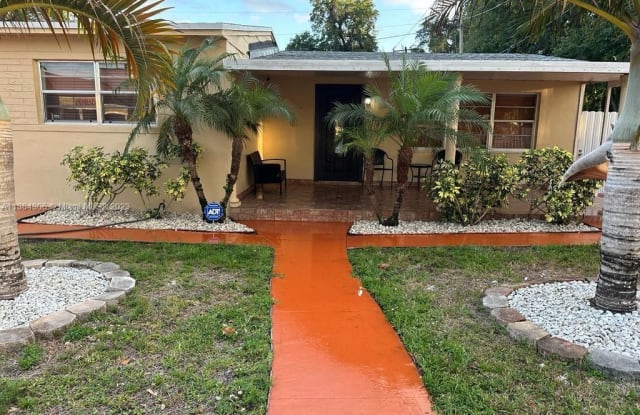 2540 NW 170th Ter - 2540 Northwest 170th Terrace, Miami Gardens, FL 33056