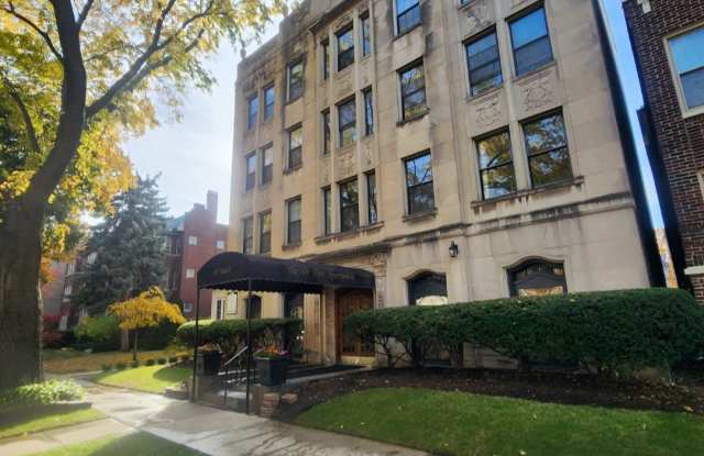 317 S Oak Park Ave