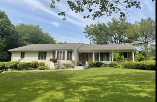 17 Threepence Drive