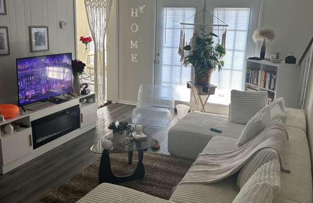 Photo of 2535 West Monroe Street