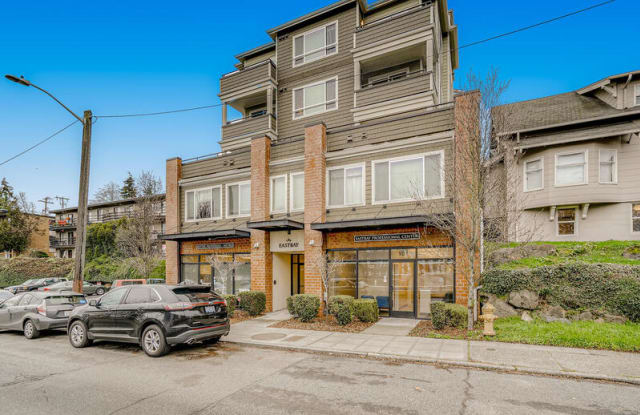 3232 15th Ave. W  #401 - 3232 15th Avenue West, Seattle, WA 98119