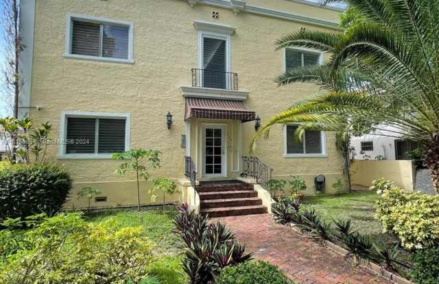 223 Calabria Ave