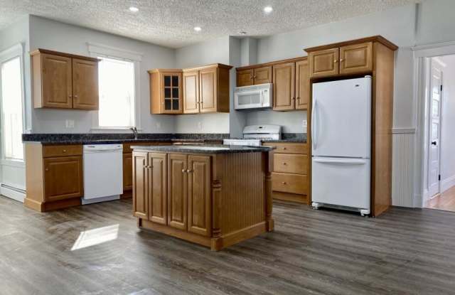 Photo of 24 Hancock St.