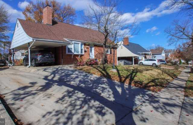 Photo of 5804 RUNFORD DR