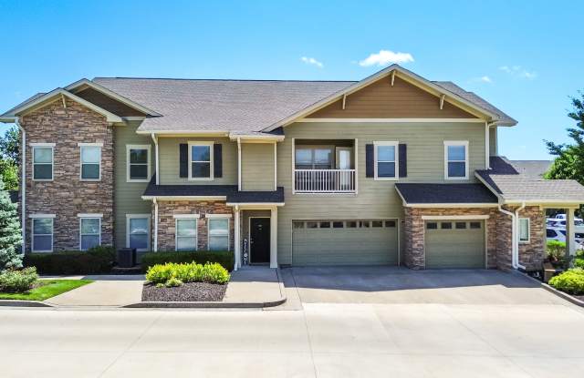 The Sovereign at Overland Park Apartments