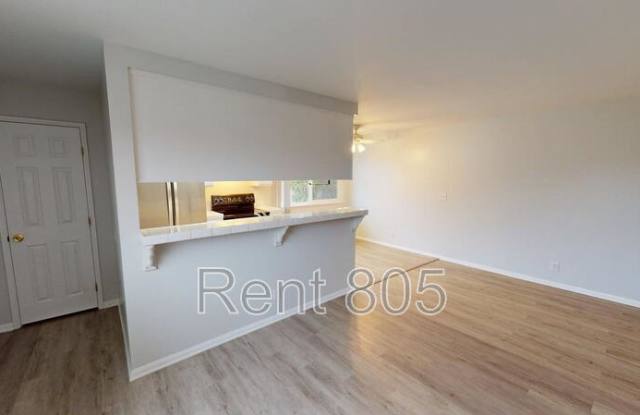 668 Avenida del Platino