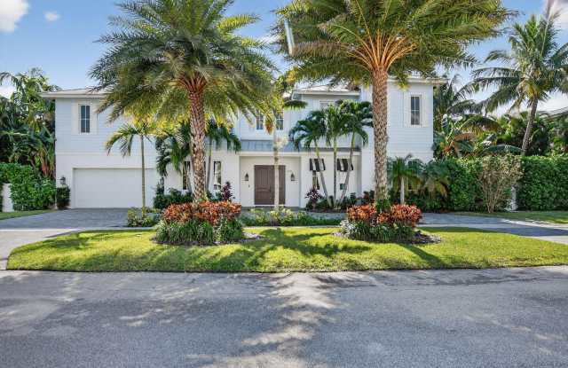 Photo of 200 NW 10th Street