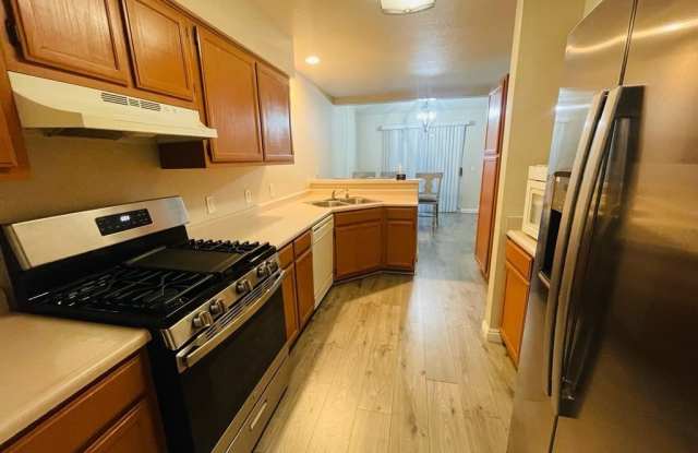 2836 Crystal Lantern Drive