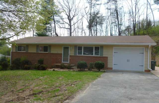 Photo of 820 Oak Tree Drive