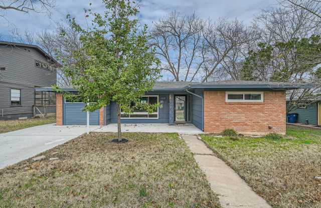 1512 Ridgemont Drive