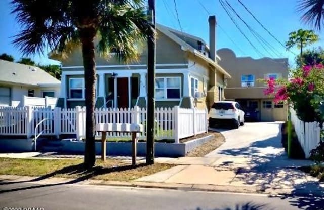 126 S Oleander Avenue - 126 South Oleander Avenue, Daytona Beach, FL 32118