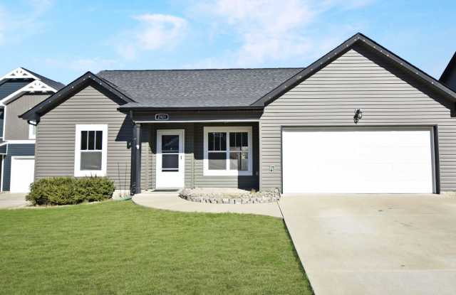 Photo of Pet Friendly Three Bedroom!