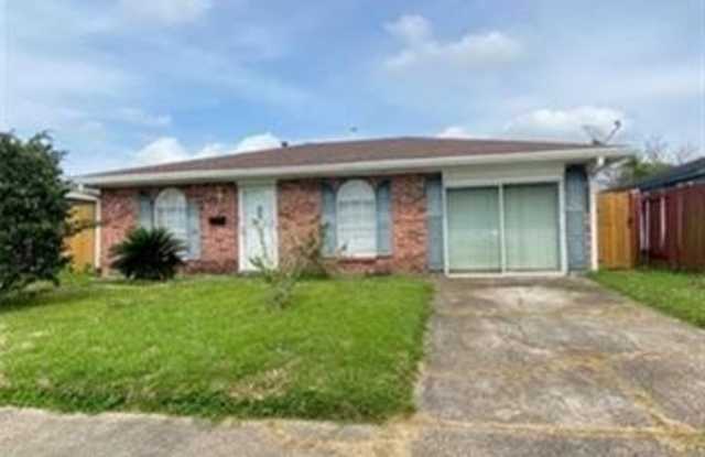 1157 BEECHWOOD Drive